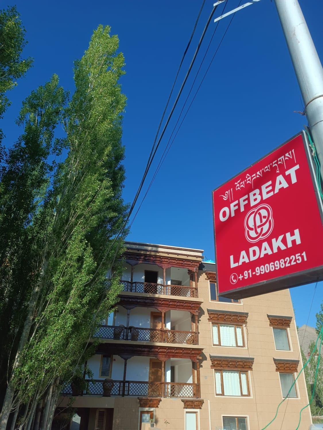 Hotel Om Ladakh เลห์ ภายนอก รูปภาพ